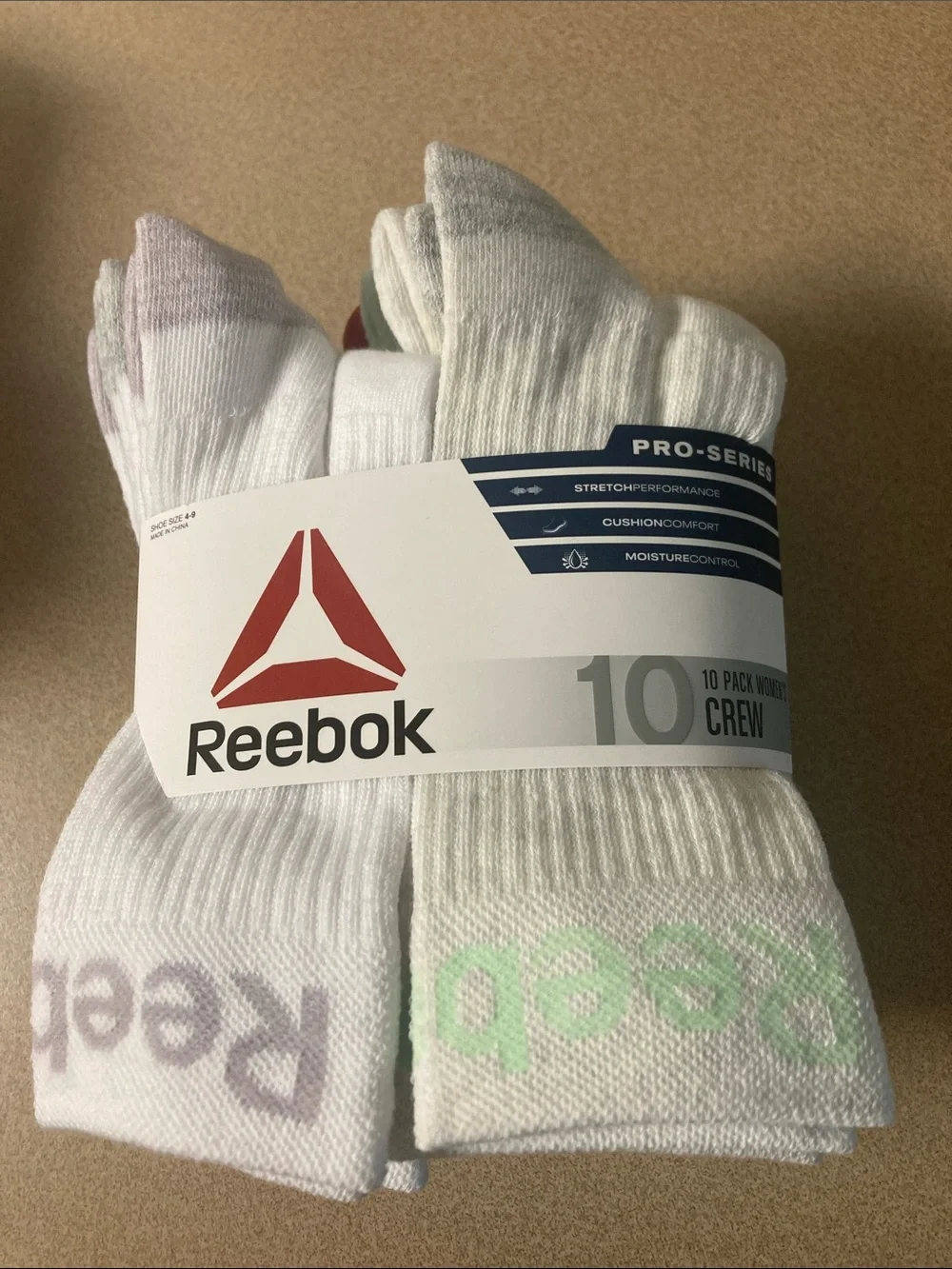 Reebok women’s 10-Pack pro series Crew Athletic Socks